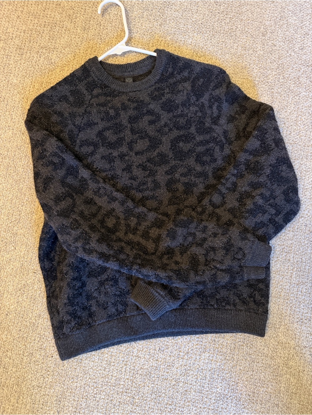 lululemon athletica Women's Black Charcoal Leopard-Print Crewneck Sweatshirt